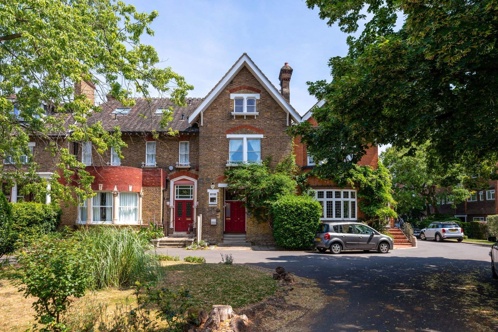 Terraced House in Teddington