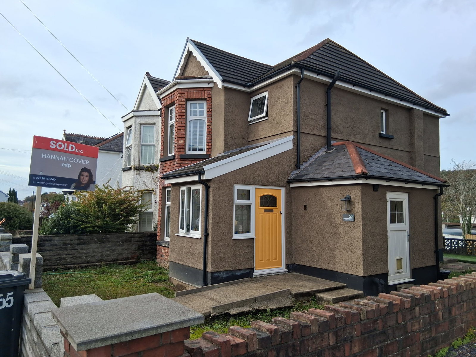 Semi Detached House for sale in Neath, Wern Road, Skewen, Neath, SA10 6DL