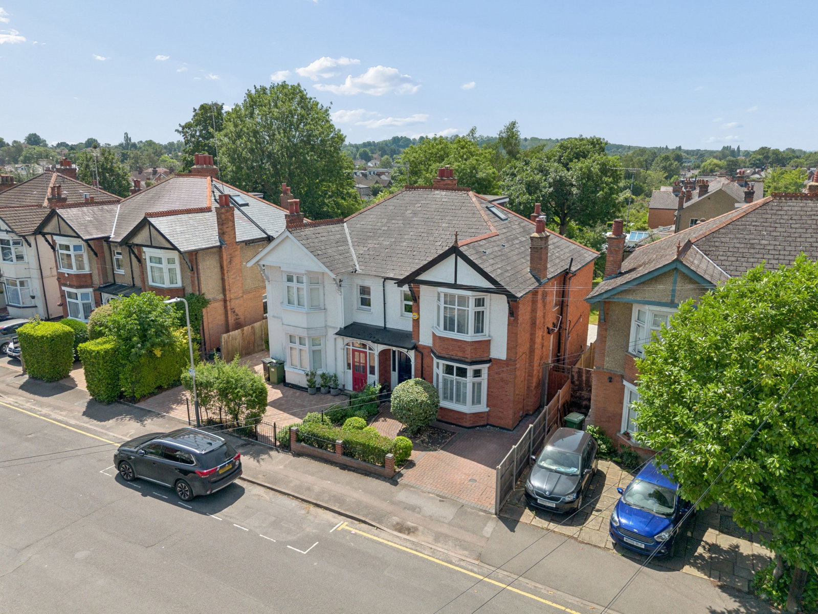 Semi Detached House in Northwood