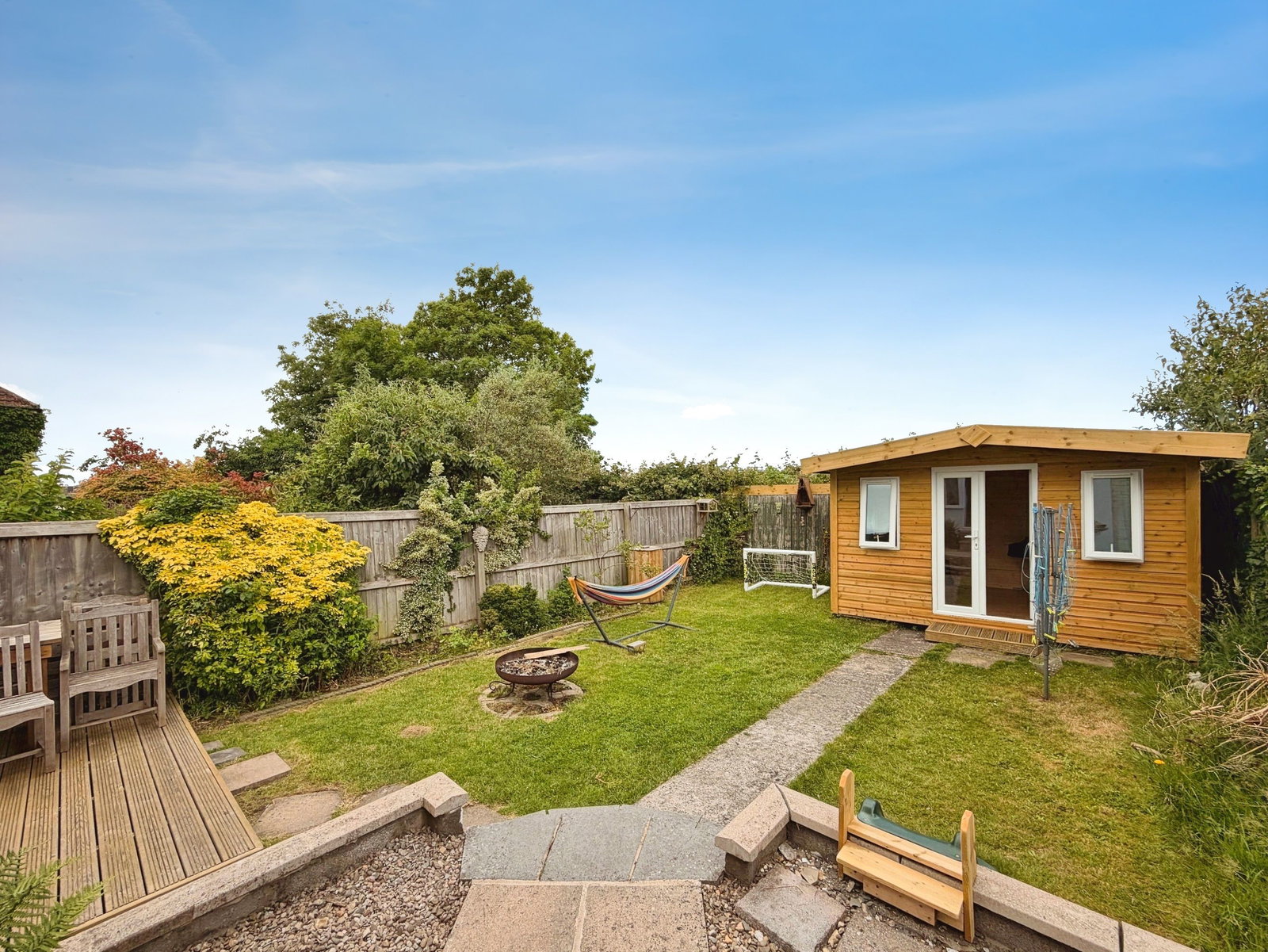 End Of Terrace House in Bristol 2