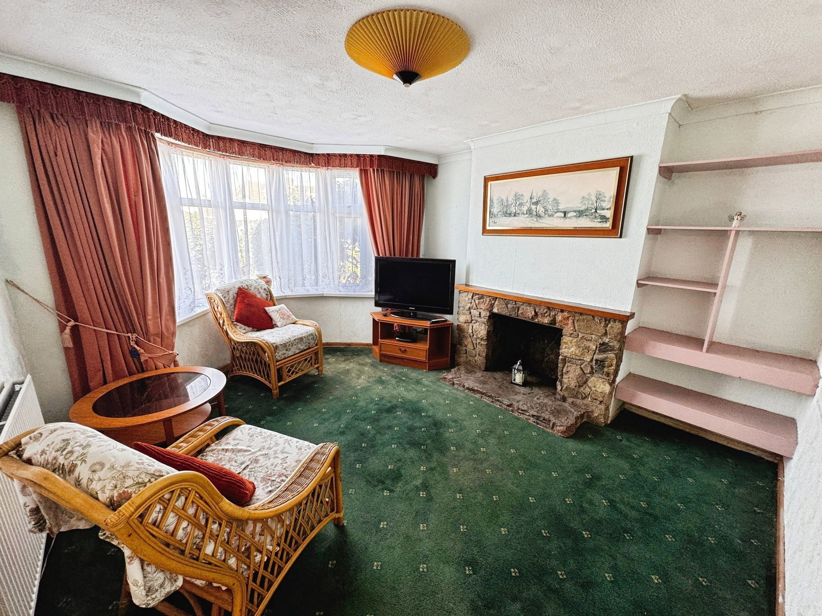 Semi Detached House in Porthcawl