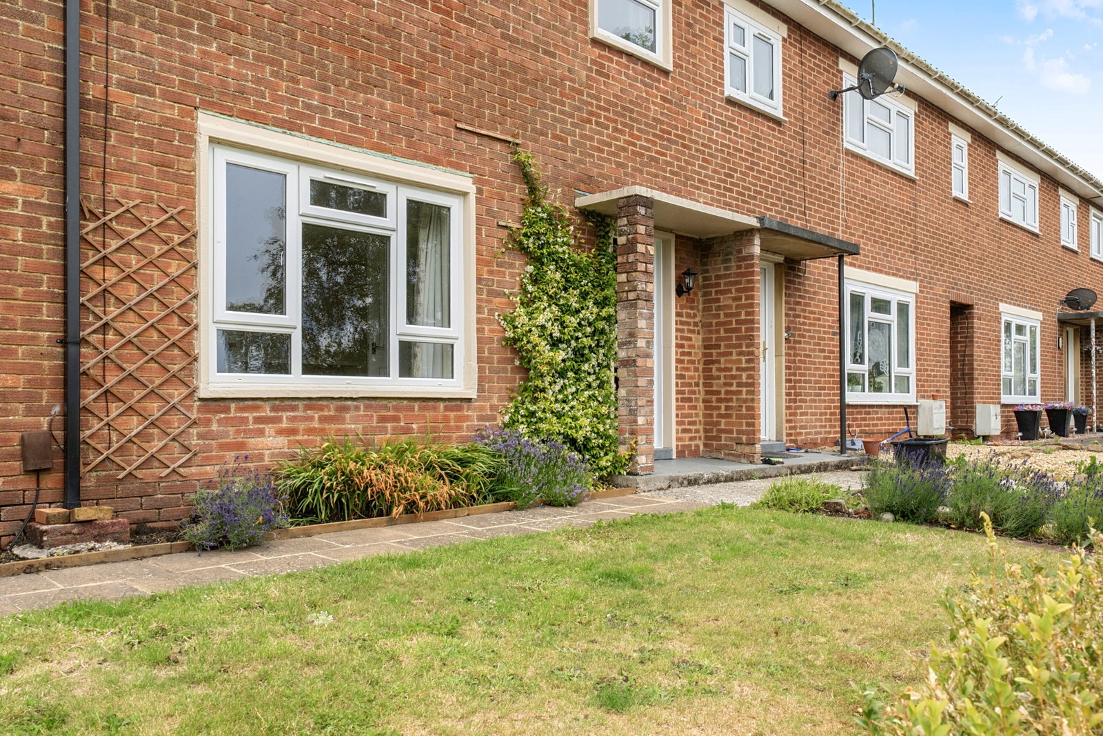 End Of Terrace House in Warminster