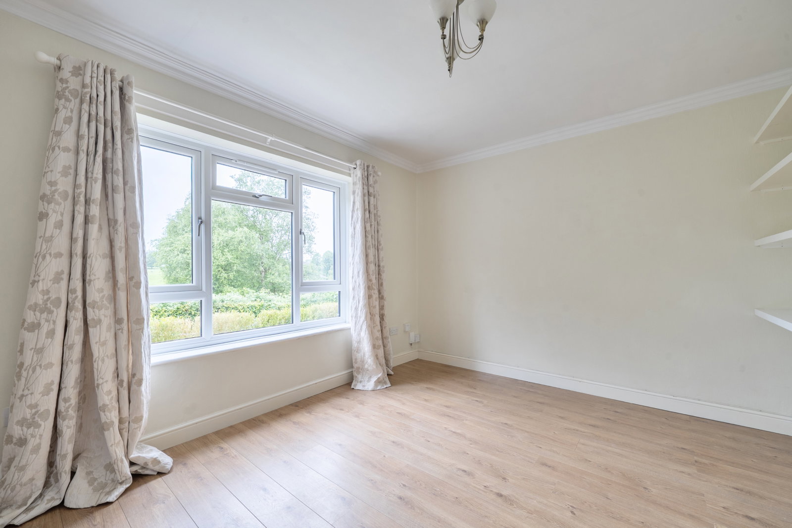 End Of Terrace House in Warminster