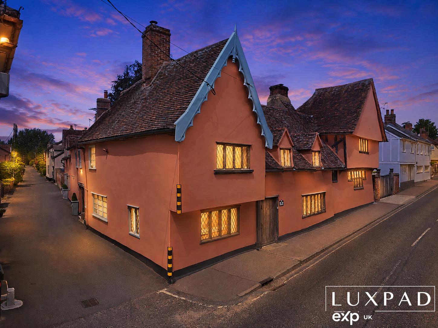 Semi Detached House in Bures