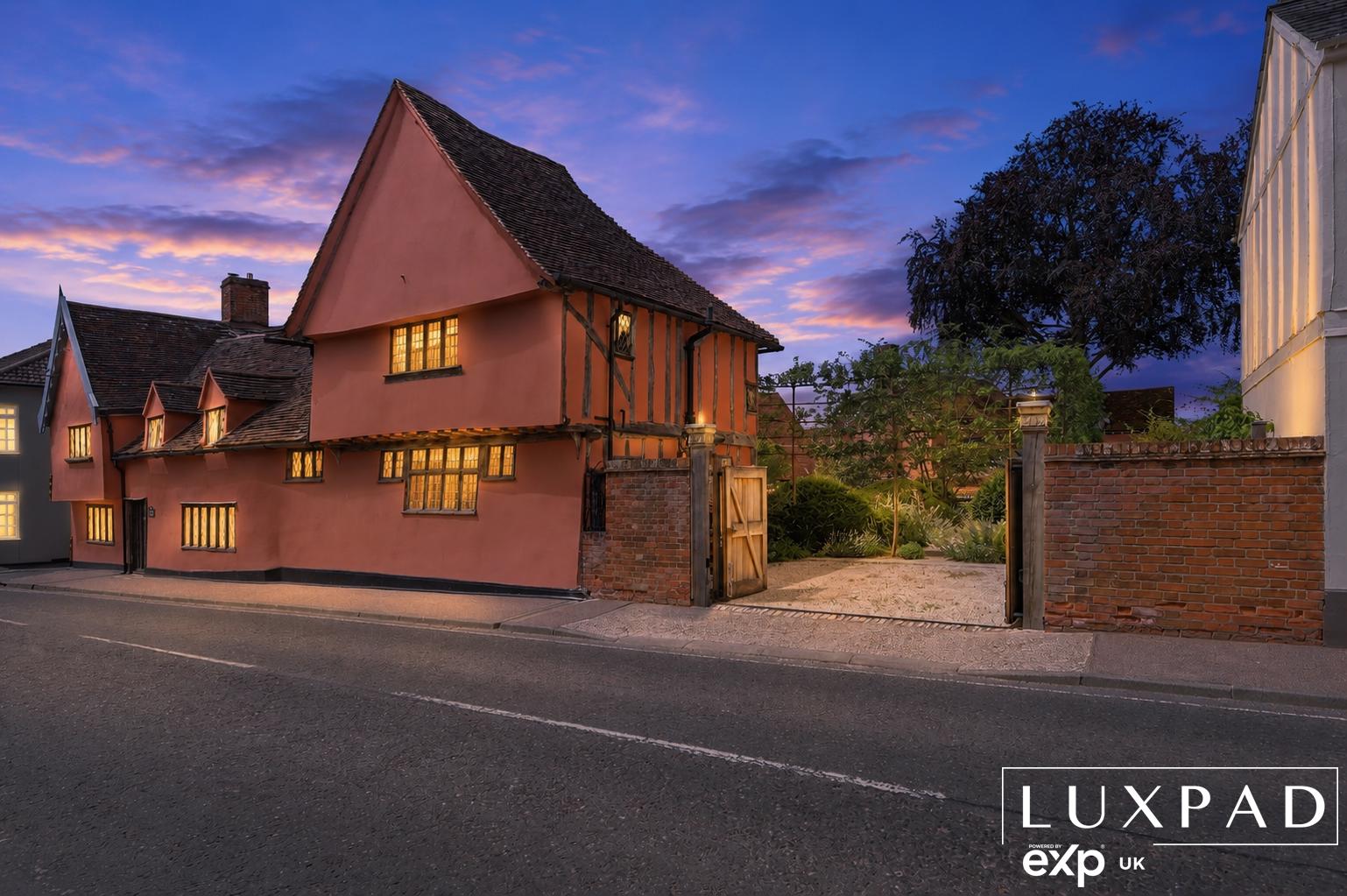 Semi Detached House in Bures