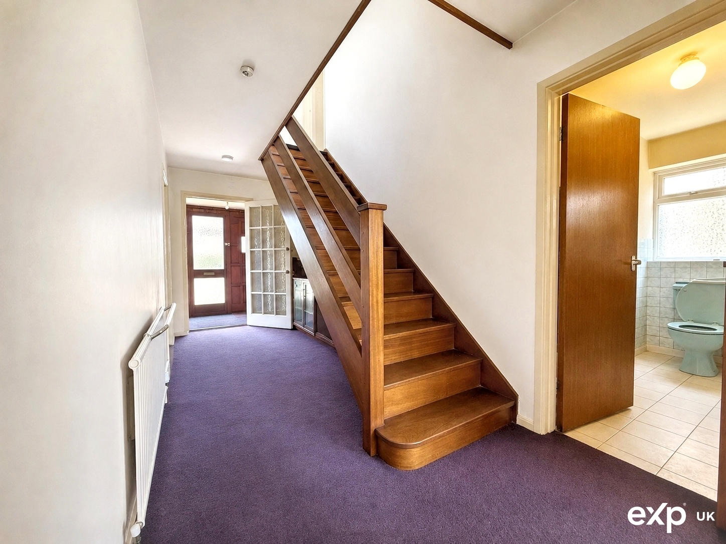Detached House in Luton