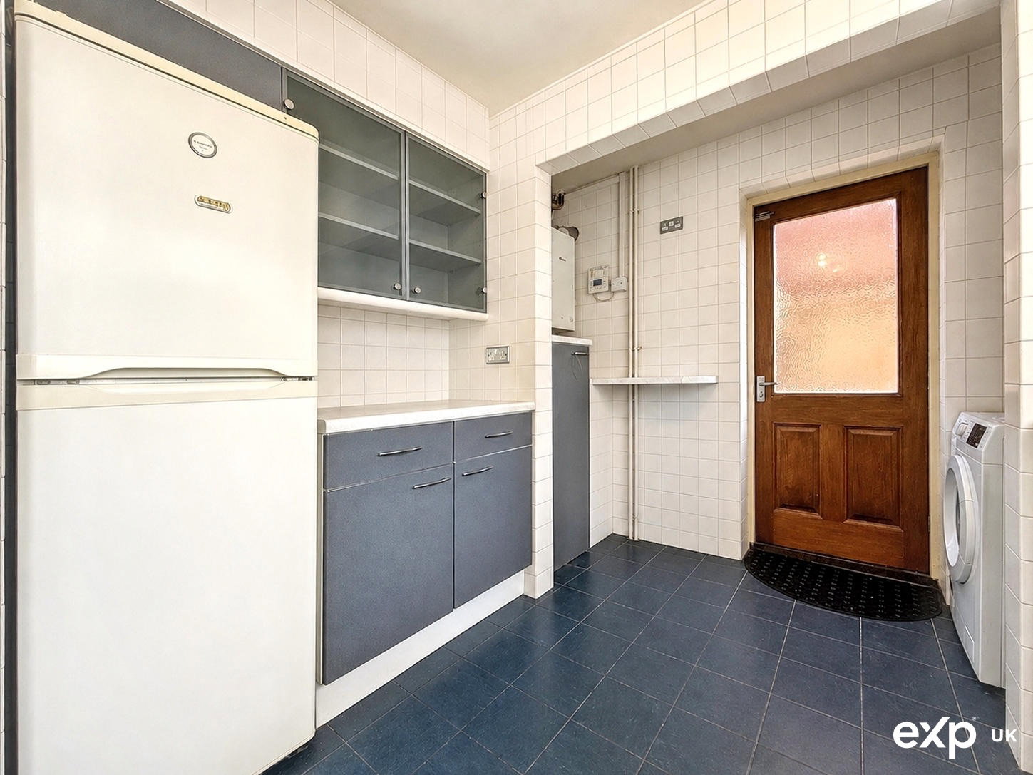 Detached House in Luton