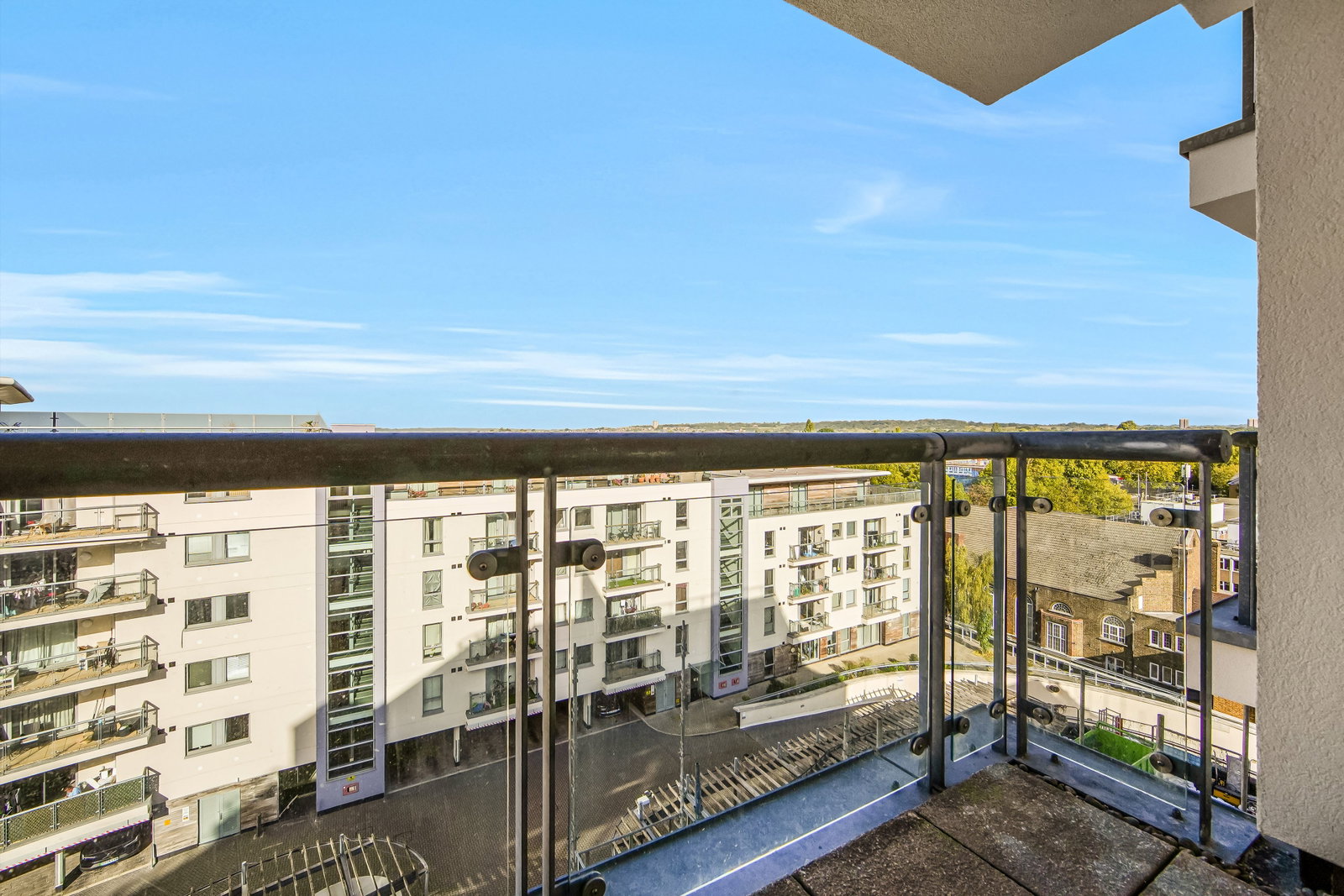 Flat for sale in Romford, Mercury Gardens, Romford, RM1 3HS, 753 m²