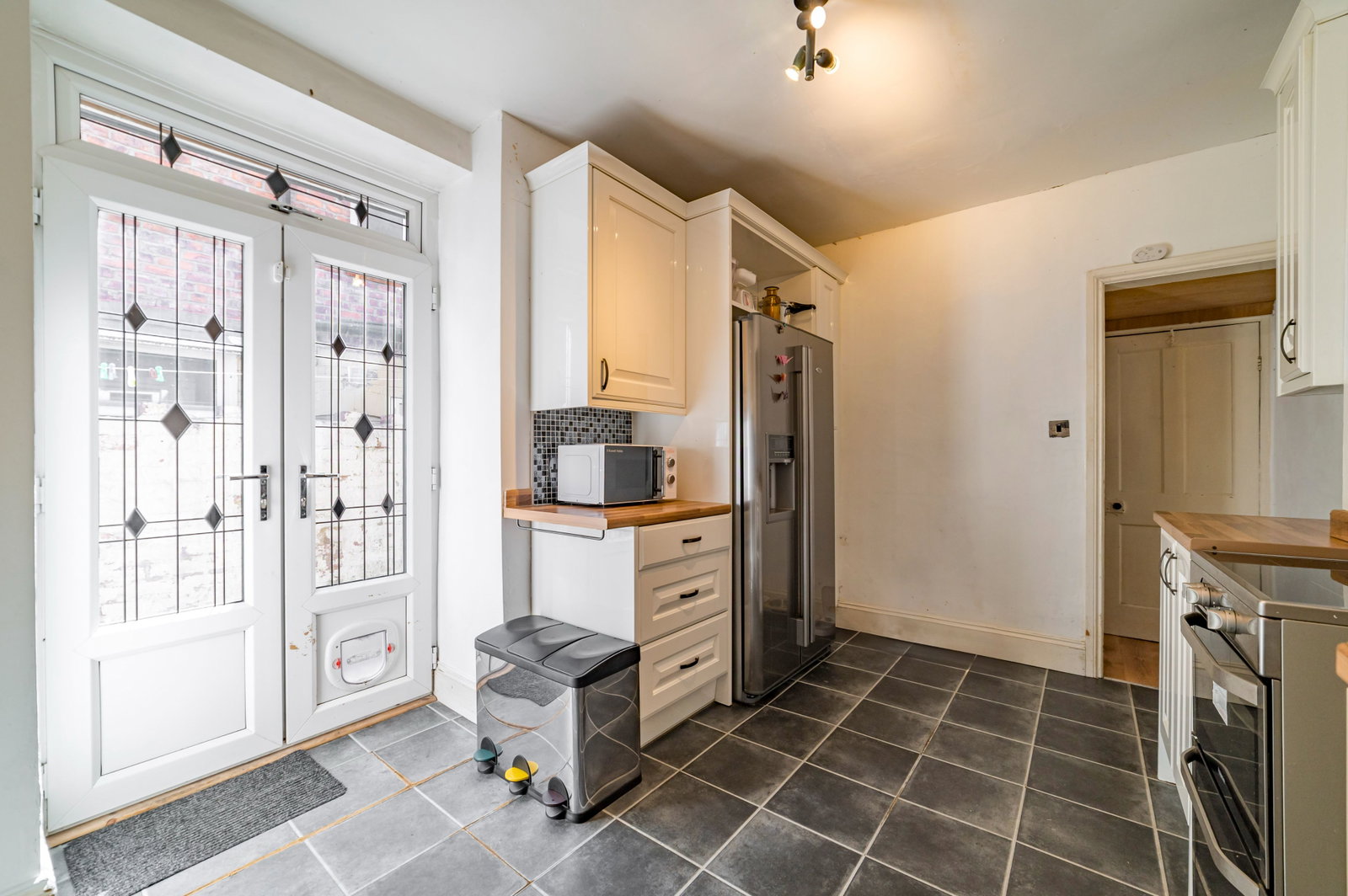 Terraced House for sale in Manchester, Oakfield Grove, Gorton, Manchester, M18, 952 m²