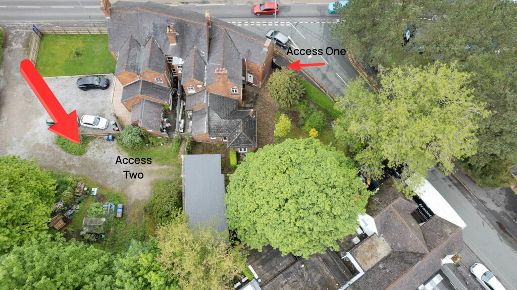 Detached House in Stoke-on-trent