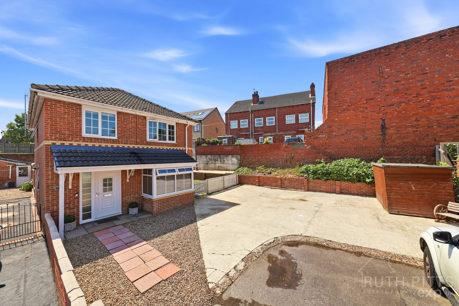 Detached House in Pontefract