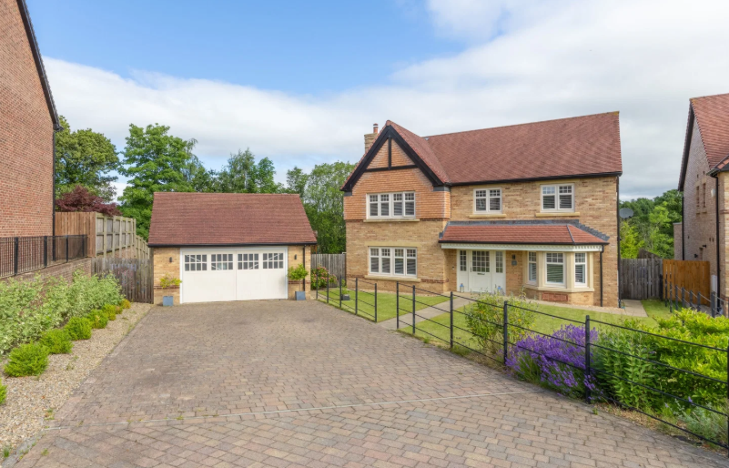Detached House in Morpeth
