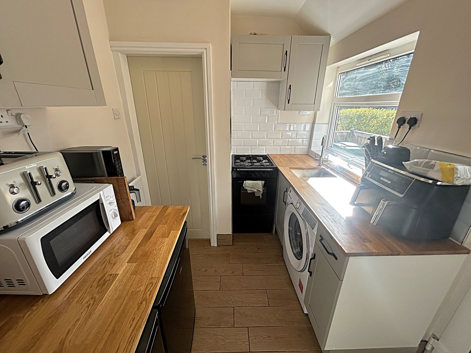 Terraced House for sale in Swadlincote, Station Road, Woodville, Swadlincote, DE11 7DX