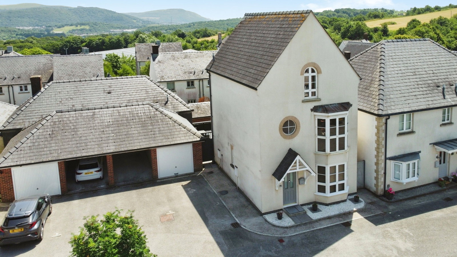 Detached House in Neath