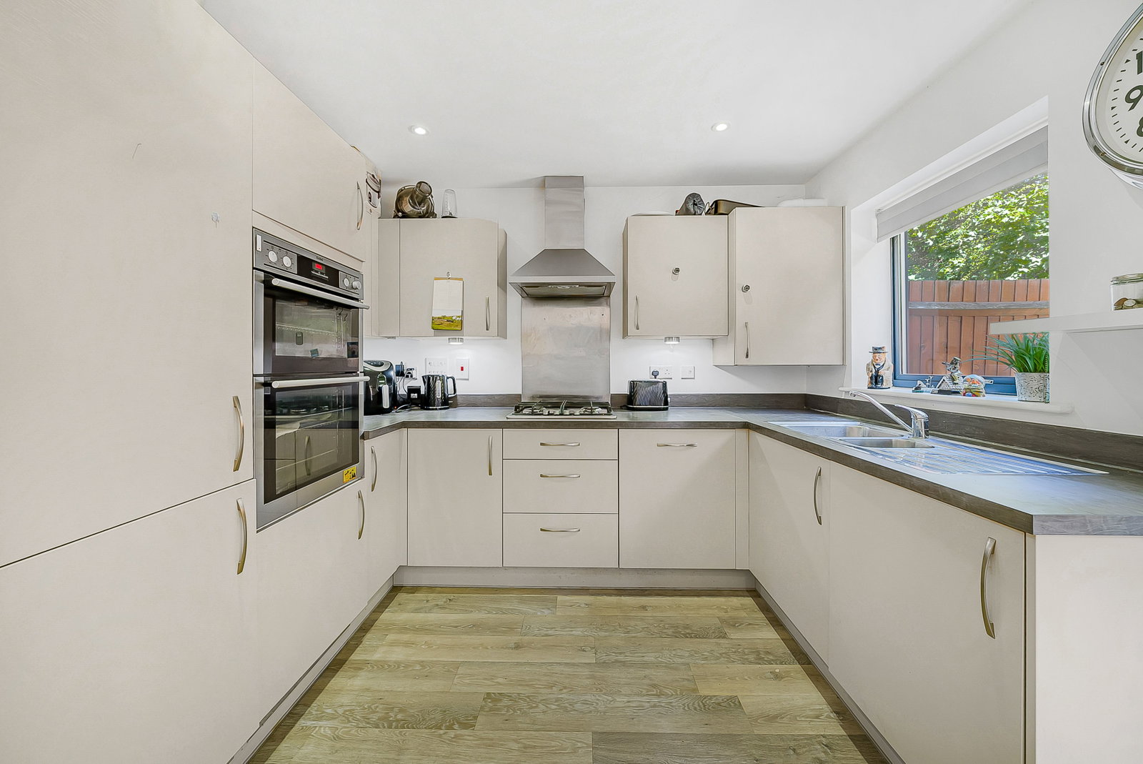 Town House in Borehamwood