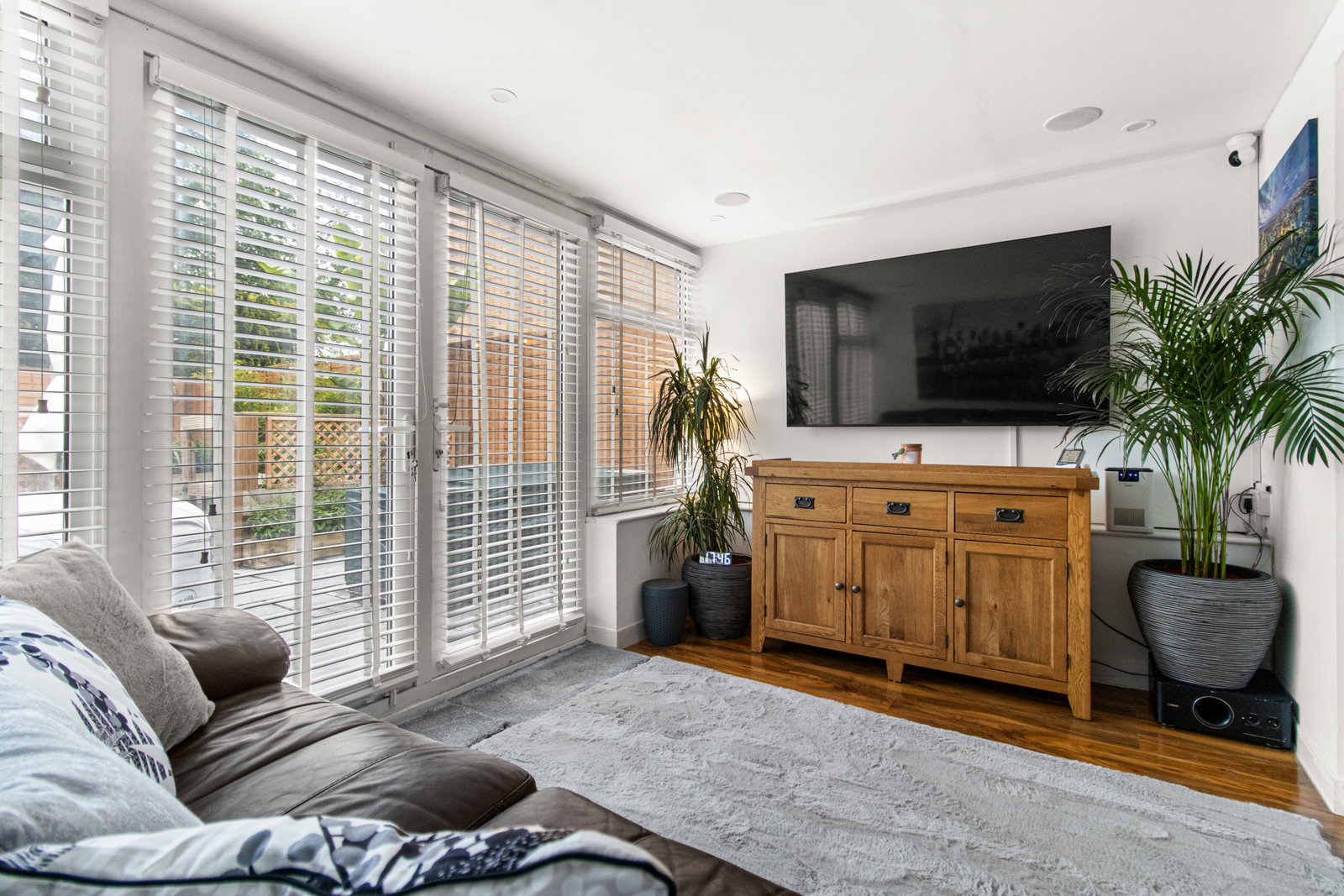 Semi Detached House in Swindon
