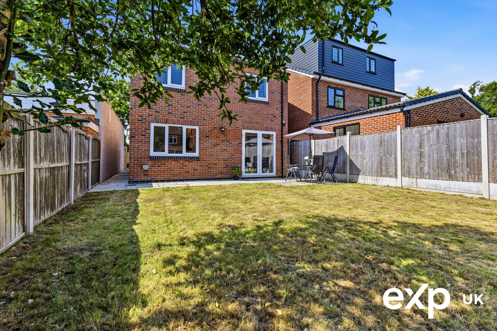 Detached House for sale in Nottingham, Old Bar Close, Nottingham, NG6 0RE