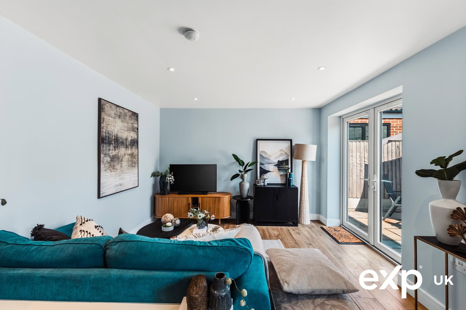 Detached House in Nottingham