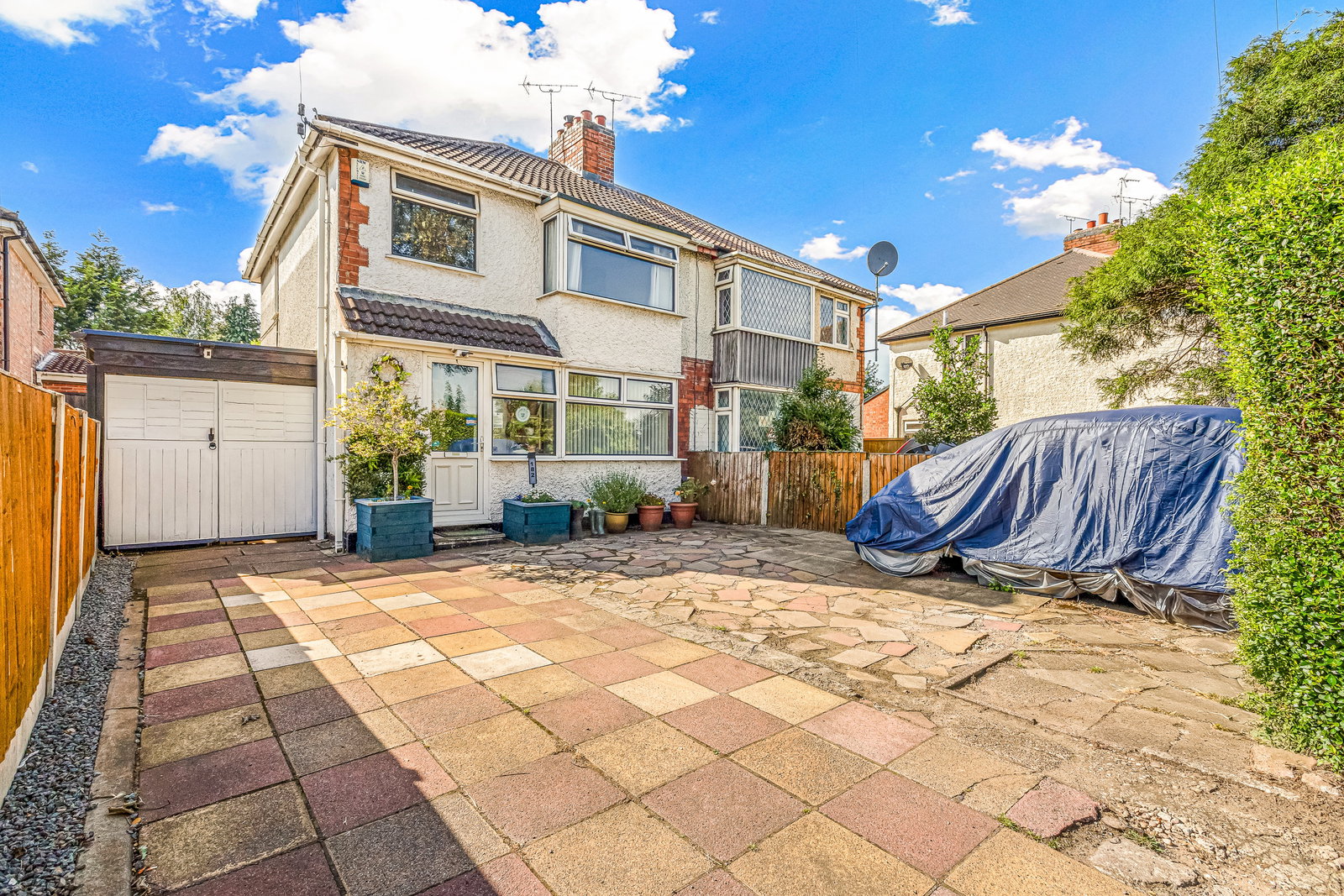 Semi Detached House in Leicester