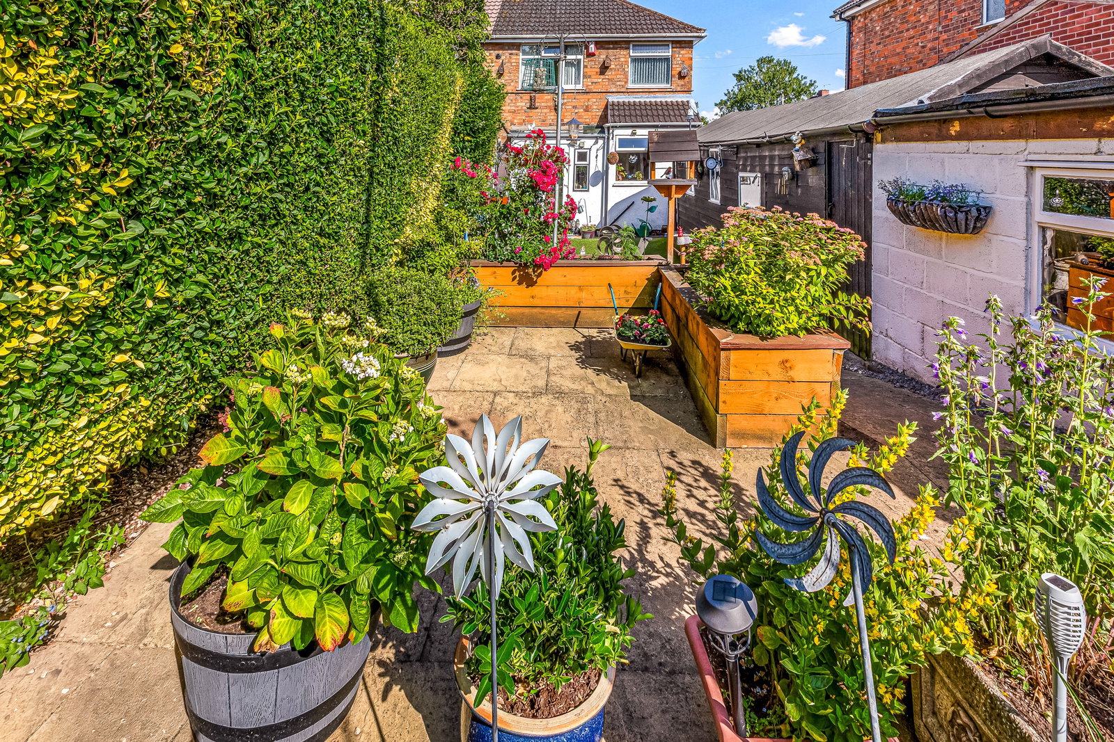 Semi Detached House in Leicester