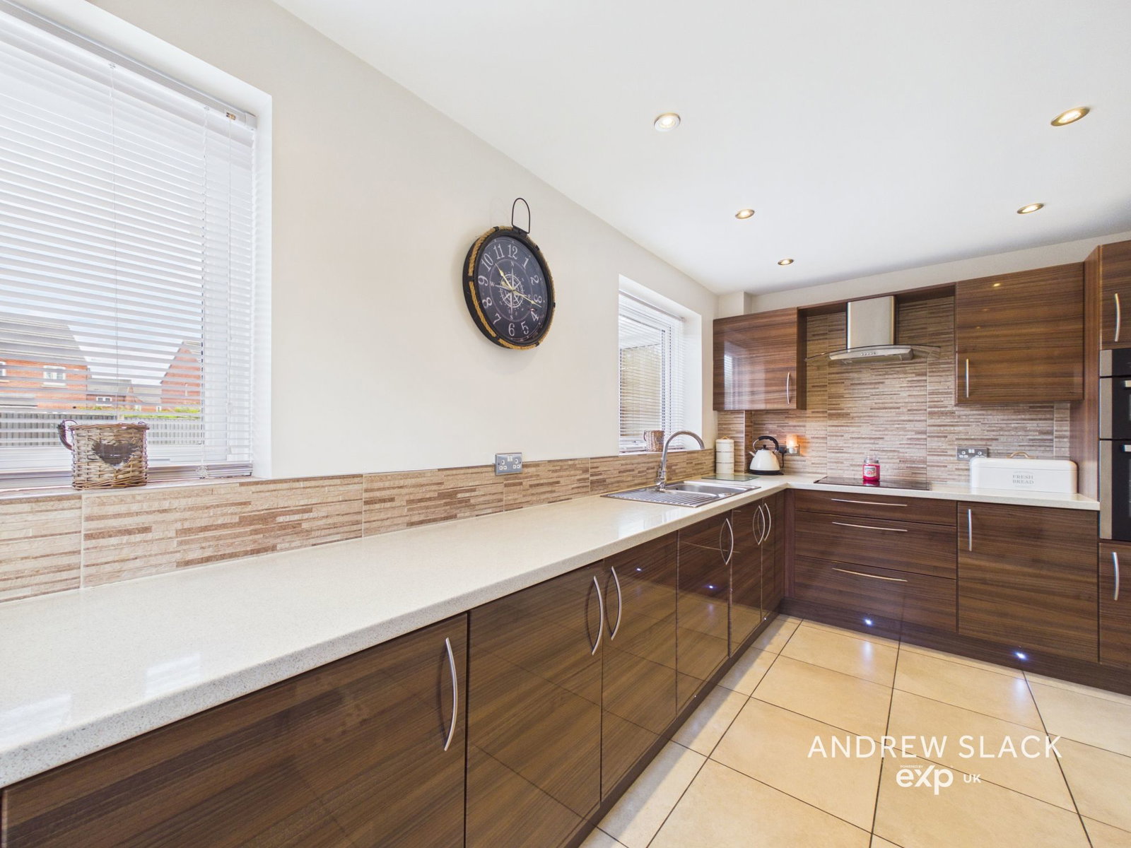 Detached House in Nottingham