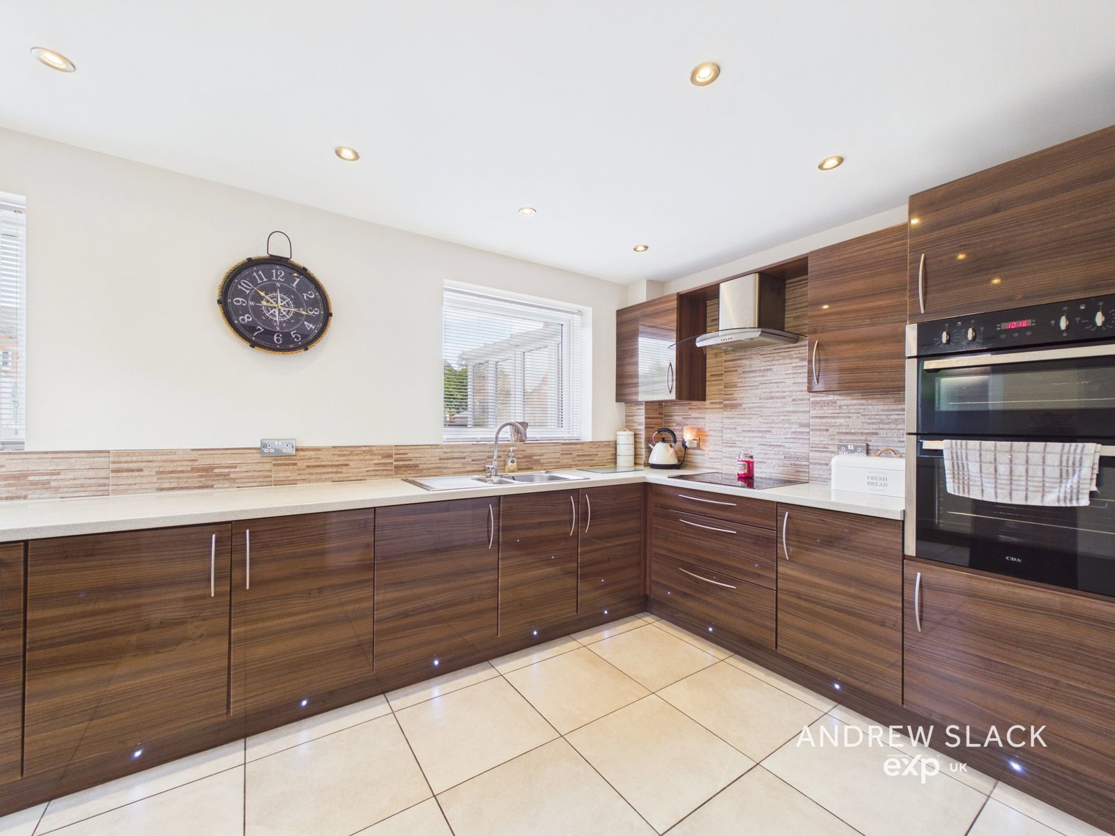Detached House in Nottingham