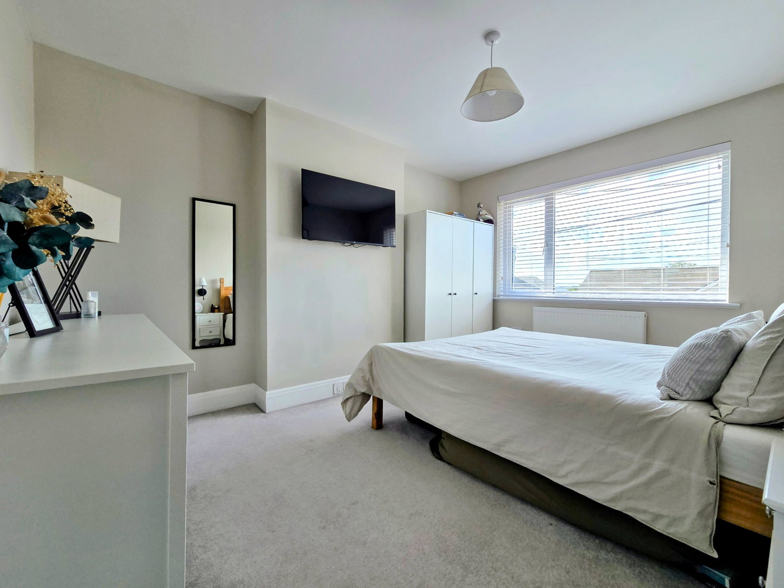 Semi Detached House for sale in Plymouth, Howard Road, Plymouth