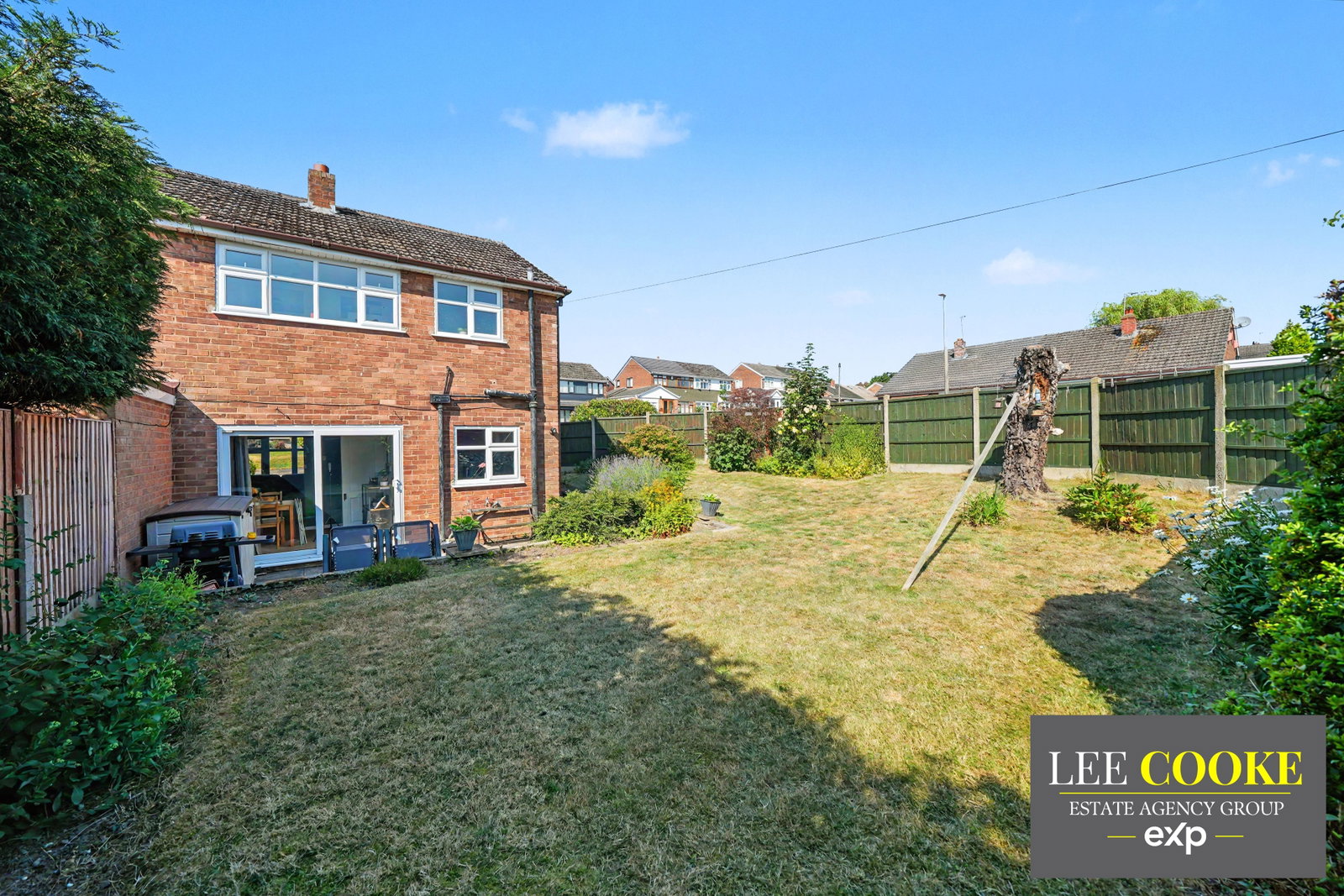 Semi Detached House in Tipton