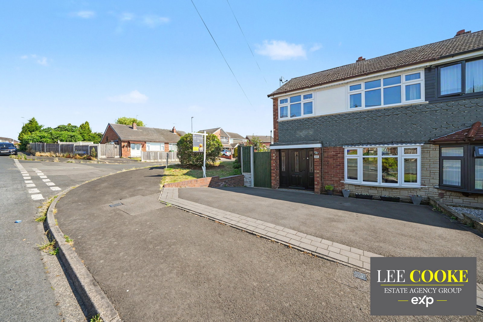 Semi Detached House in Tipton