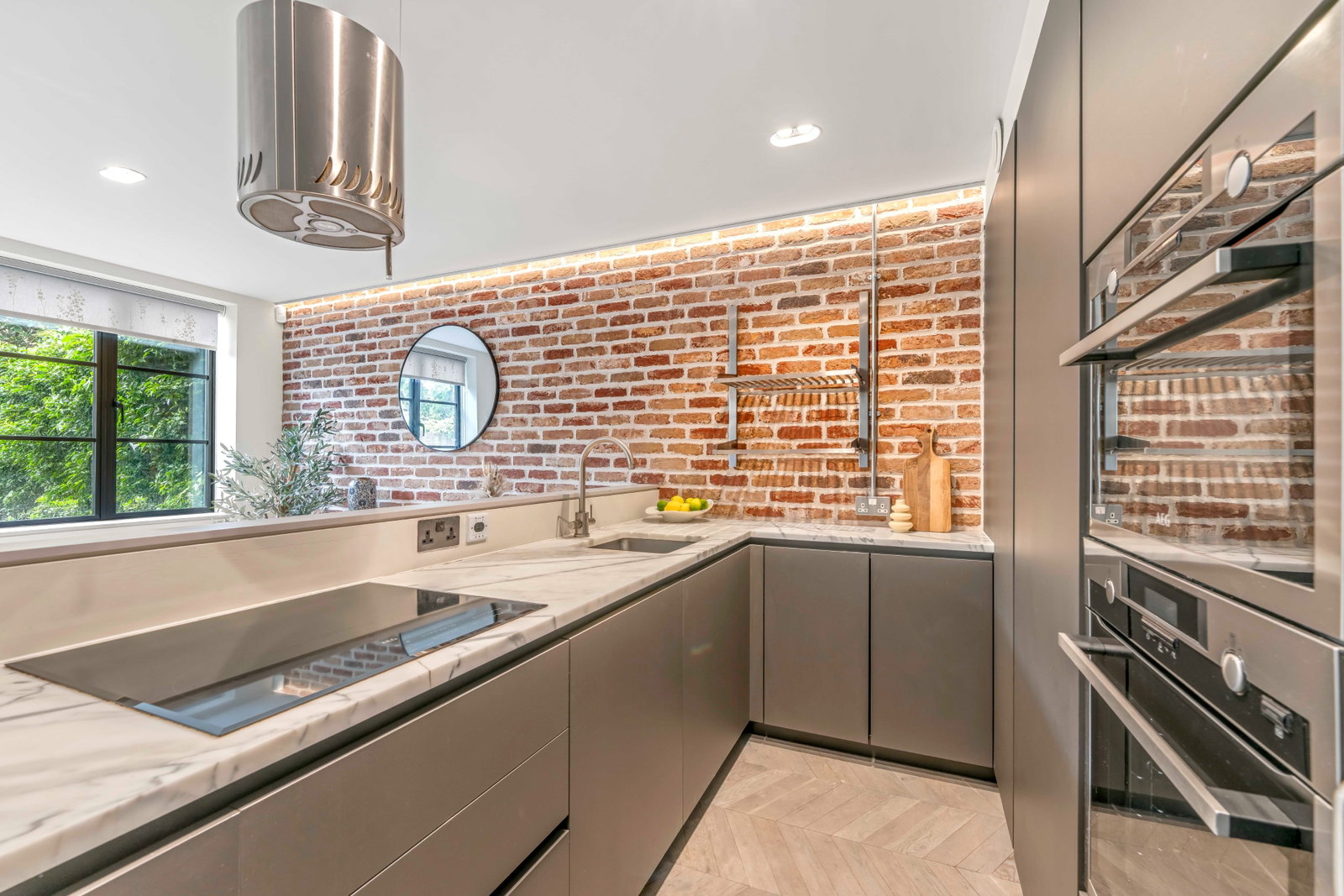 Flat in Hampton Hill