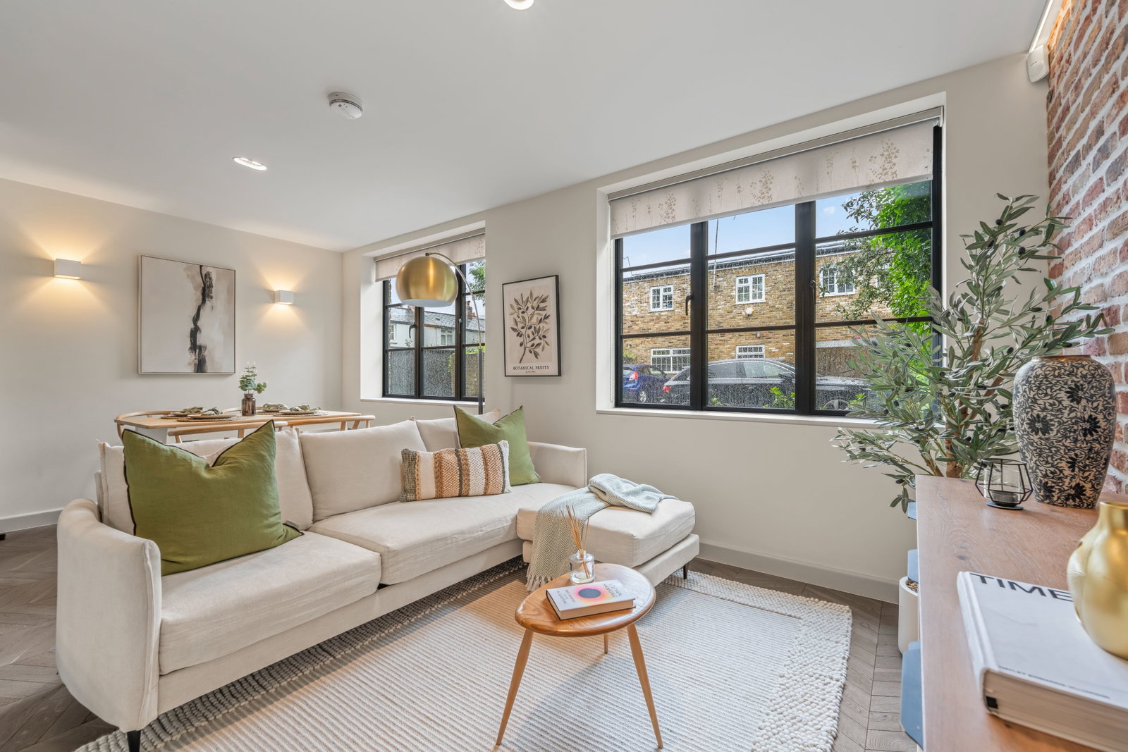 Flat in Hampton Hill