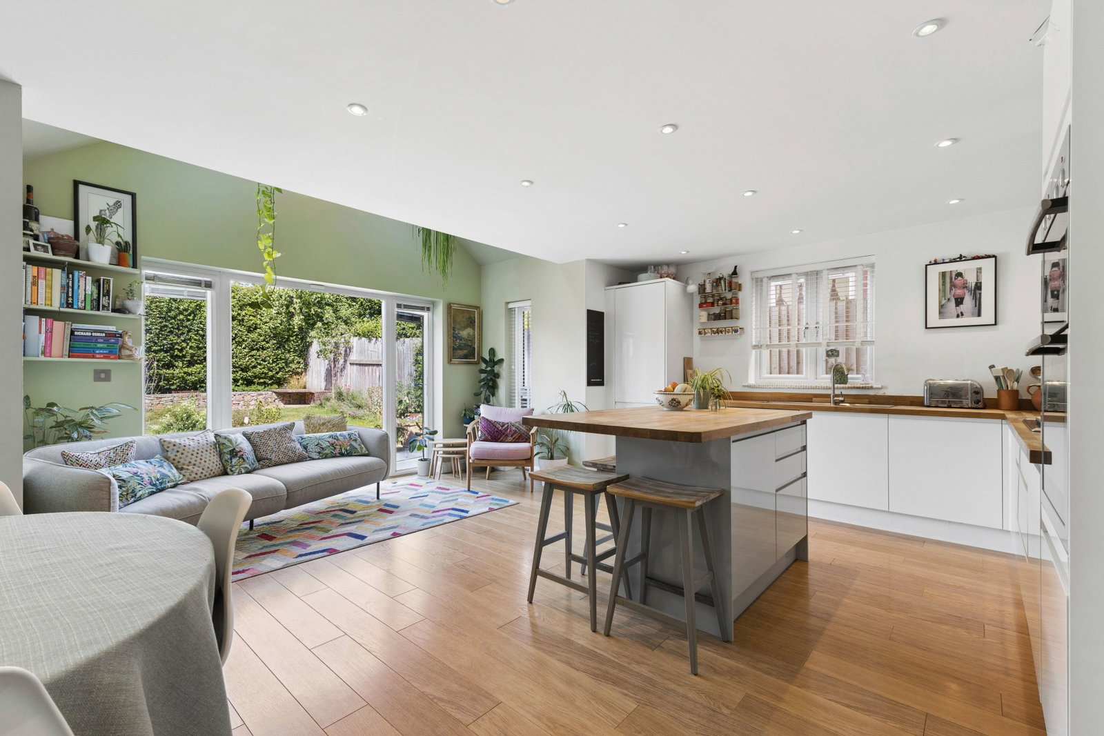 Detached House in Cheltenham
