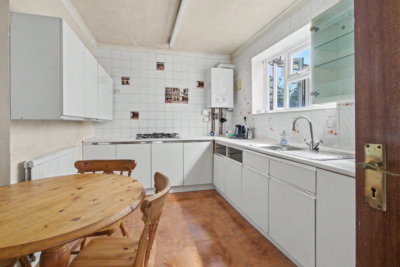 Terraced House for sale in Romford, Dudley Road, Romford, RM3 8LL