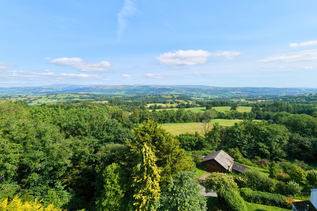 Detached House in Llandeilo