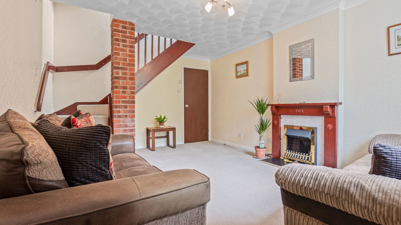 Semi Detached House in Sheffield