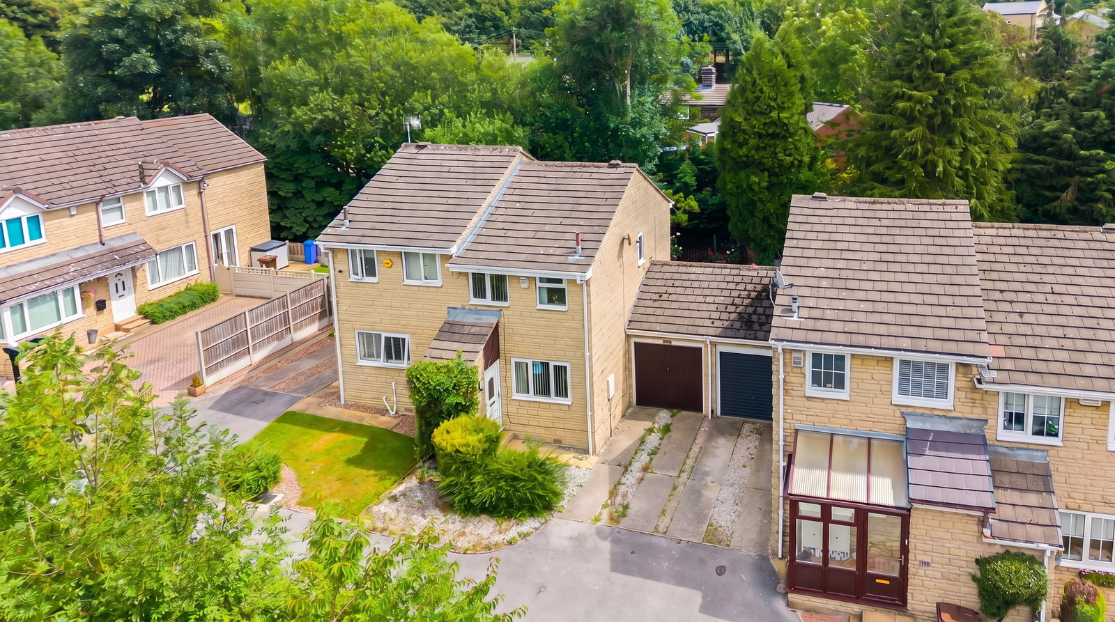 Semi Detached House in Sheffield