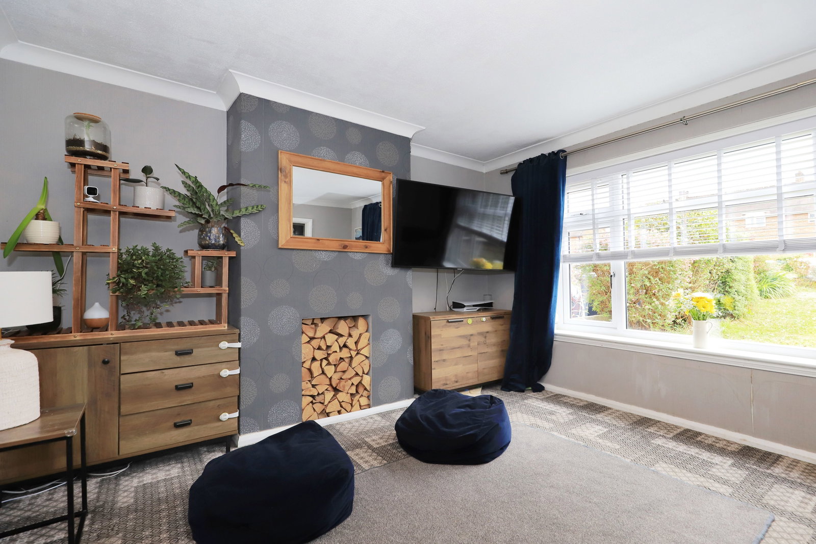 Semi Detached House in Walsall