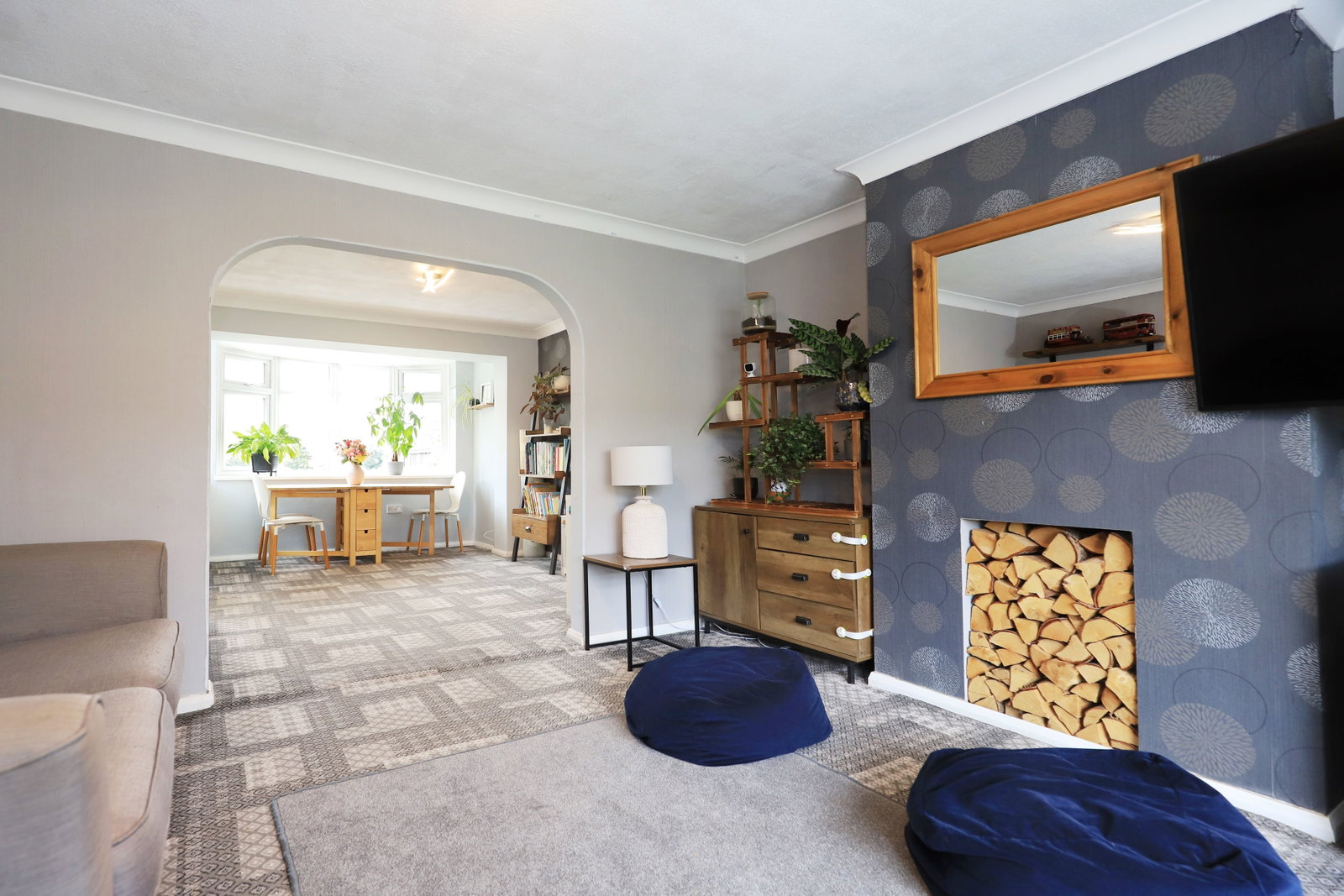 Semi Detached House in Walsall