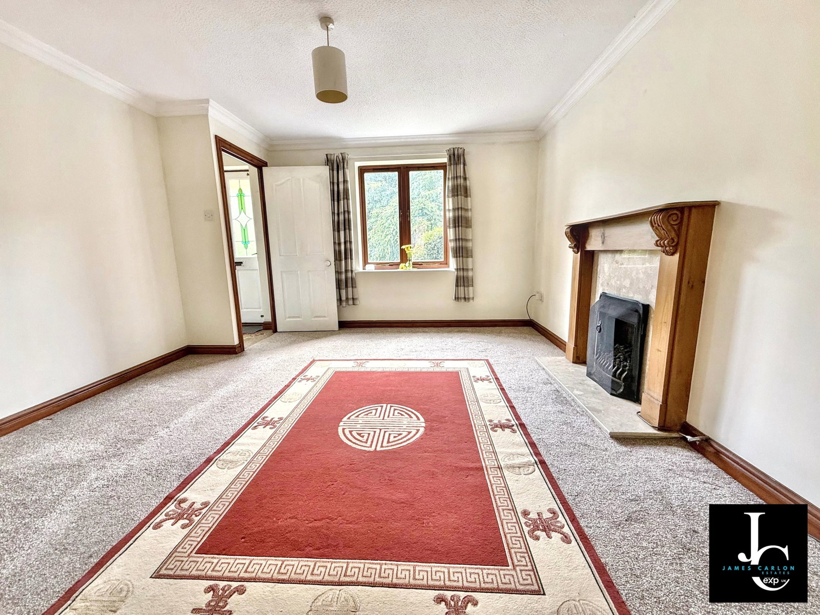 Terraced House in Telford