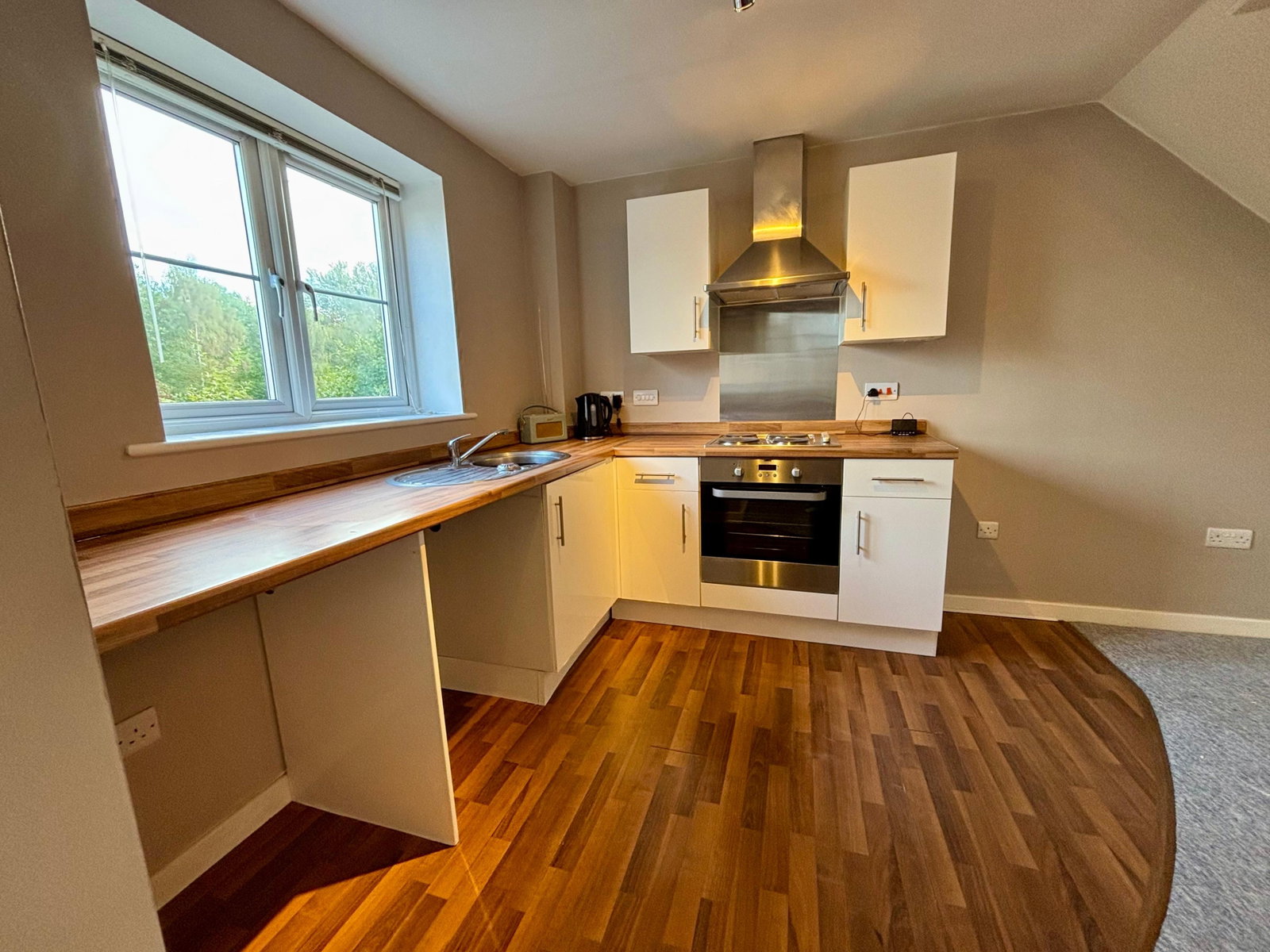 Terraced House for sale in Swadlincote, Coppice Side, Swadlincote