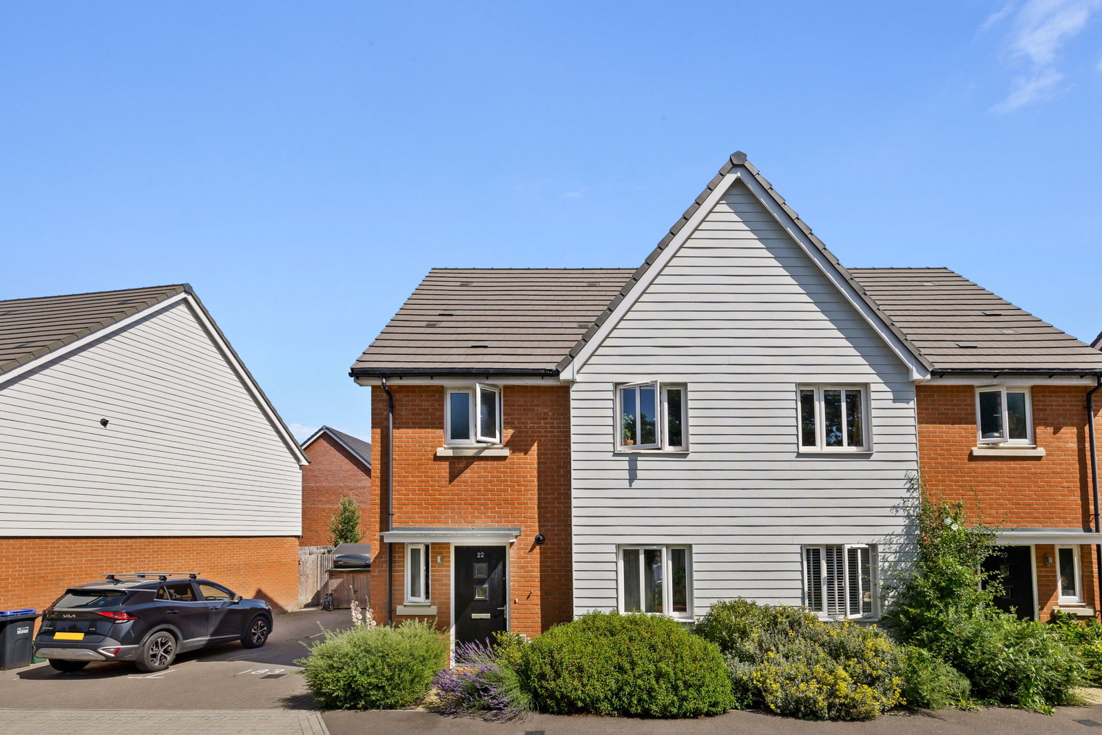 Semi Detached House in Haywards Heath