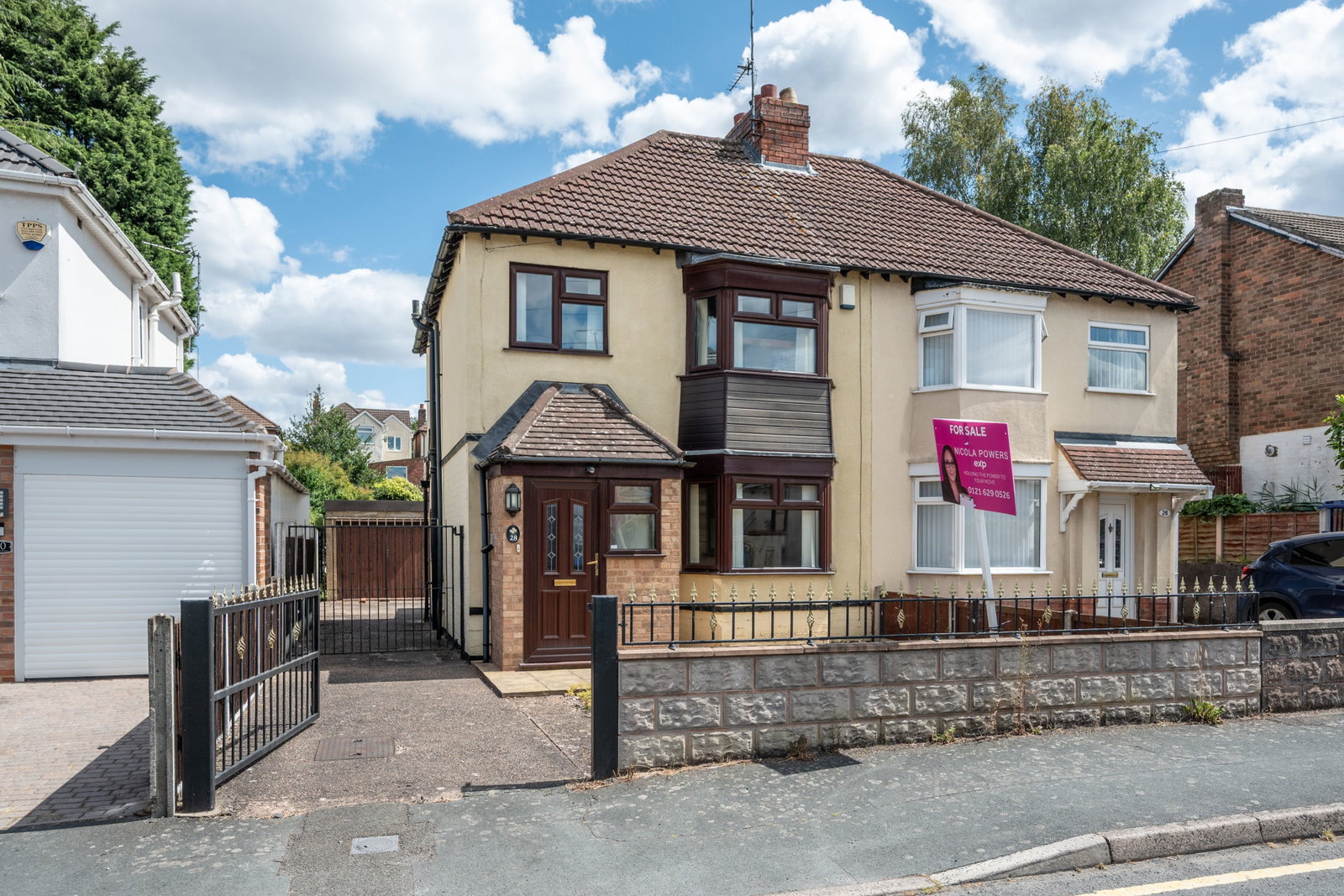Semi Detached House in Bilston