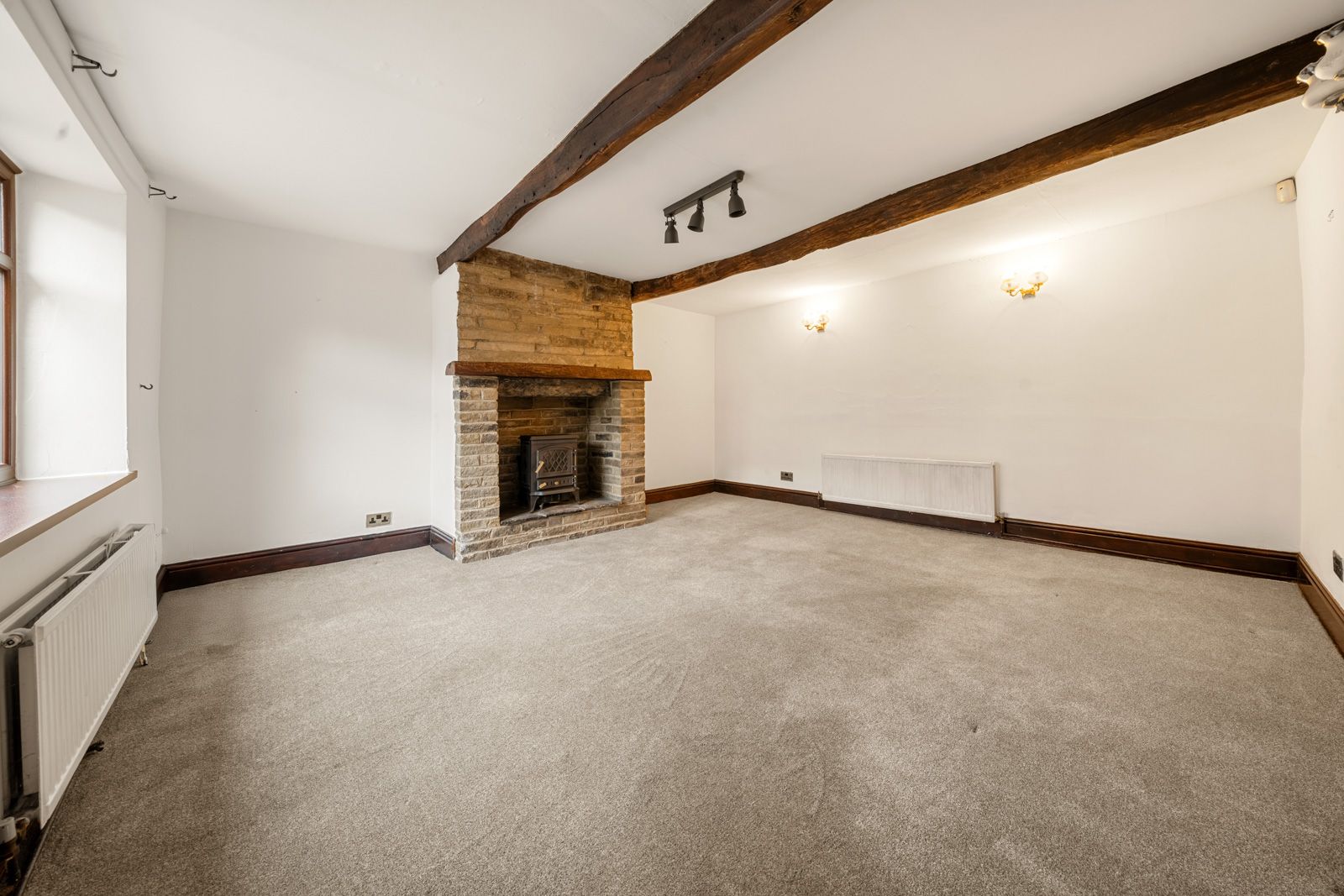 Cottage for sale in Brighouse, New Hey Road, Brighouse, HD6 3LP