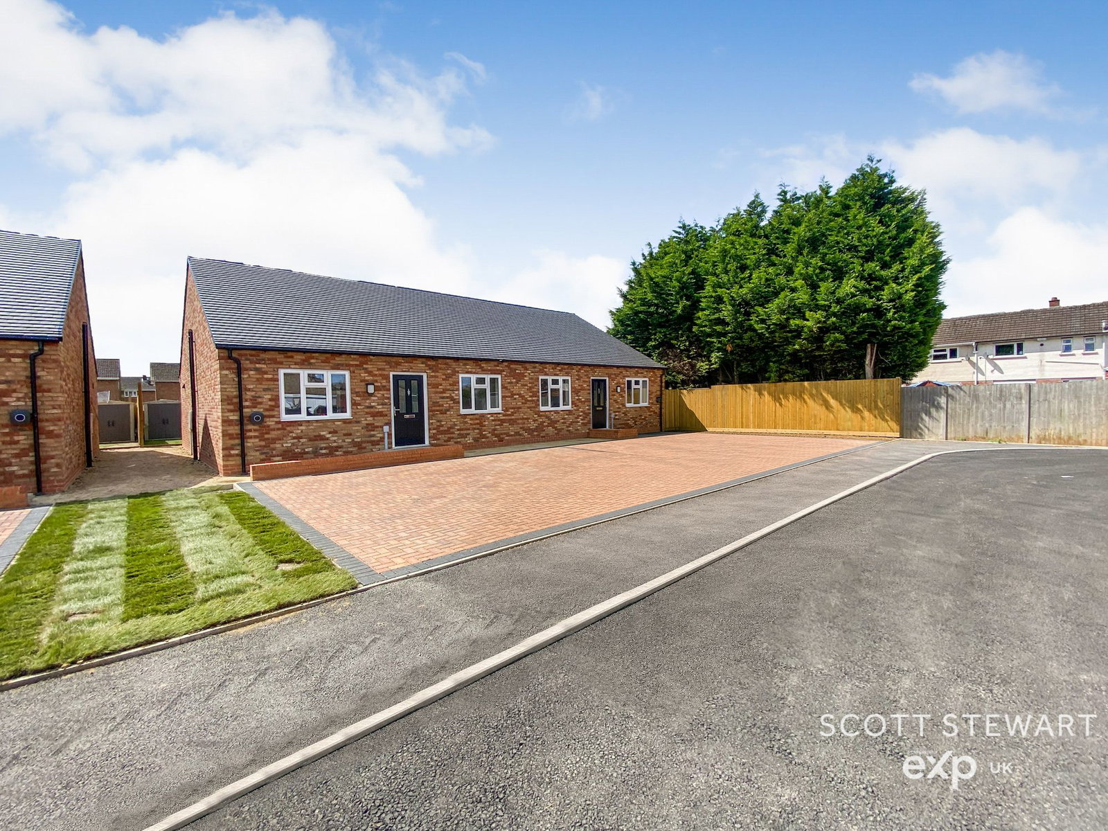 Semi Detached Bungalow in Peterborough