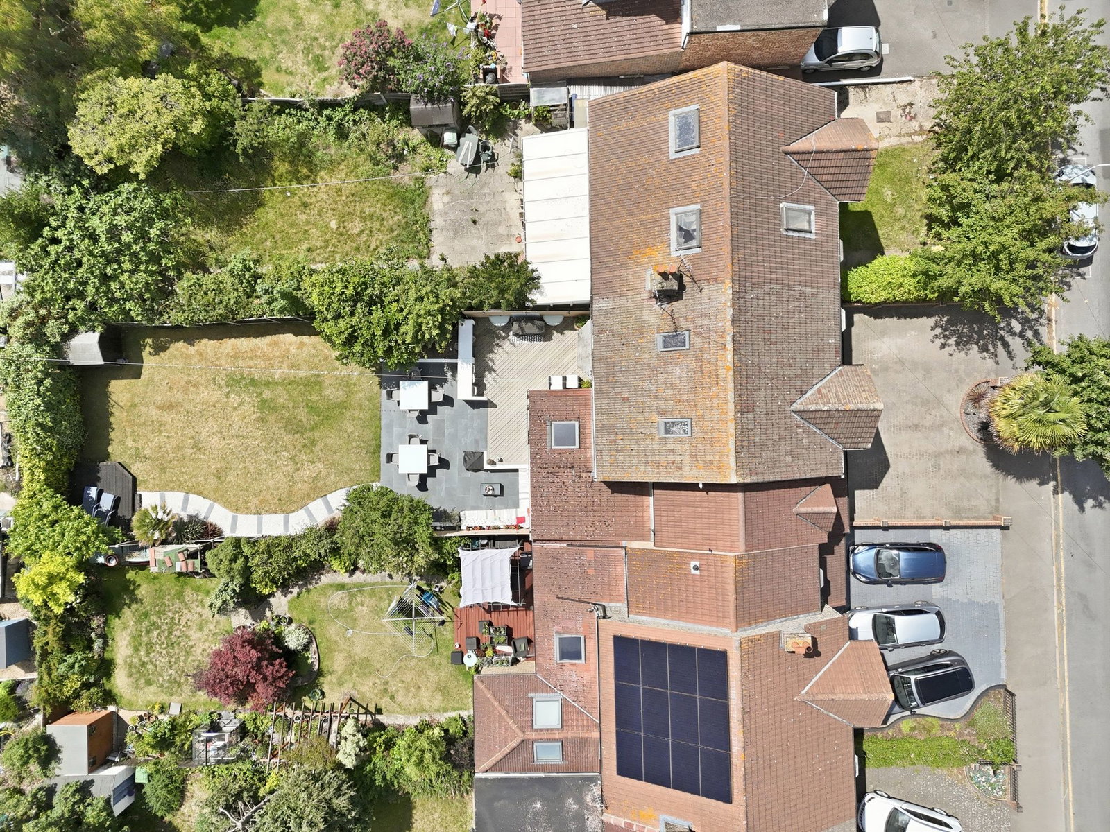 Semi Detached House in Romford