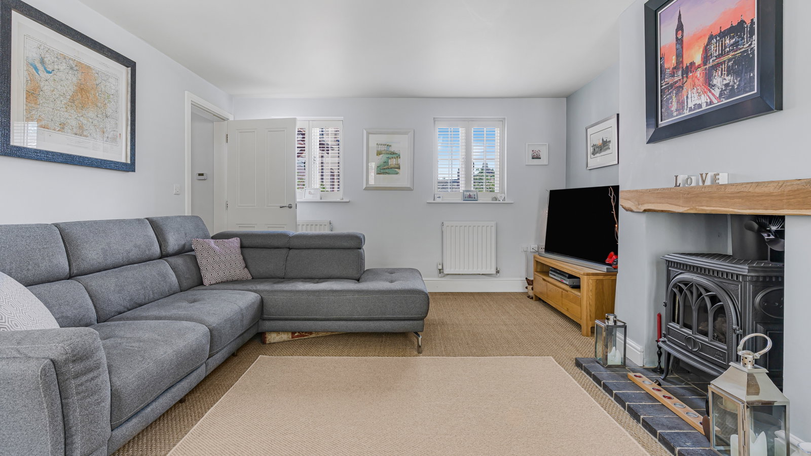 Semi Detached House in Burton-on-trent