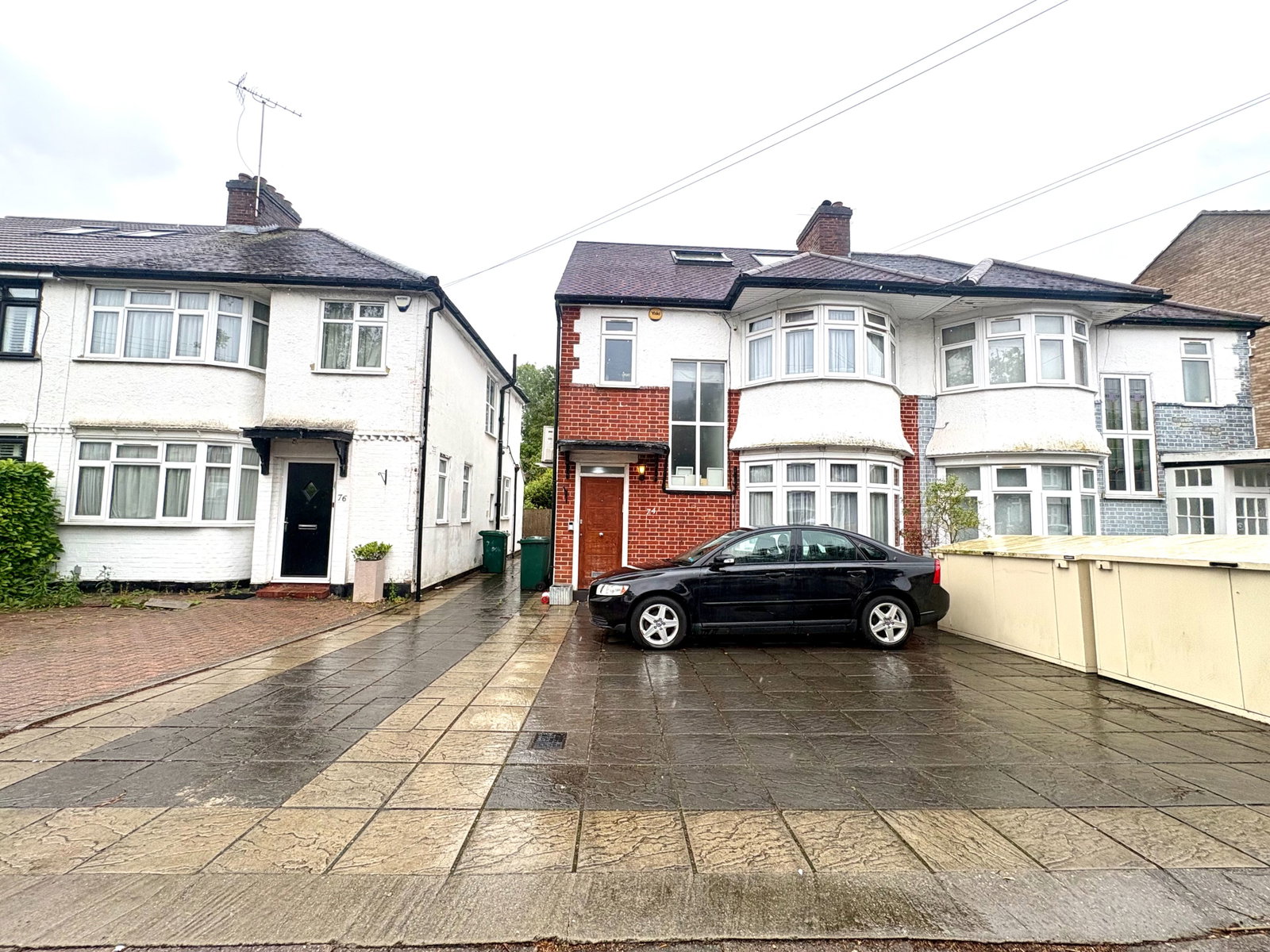 Semi Detached House in Edgware