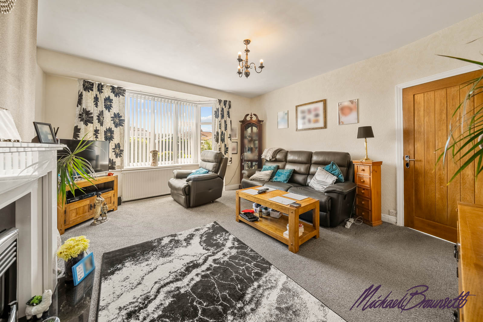 Semi Detached Bungalow in Bradford