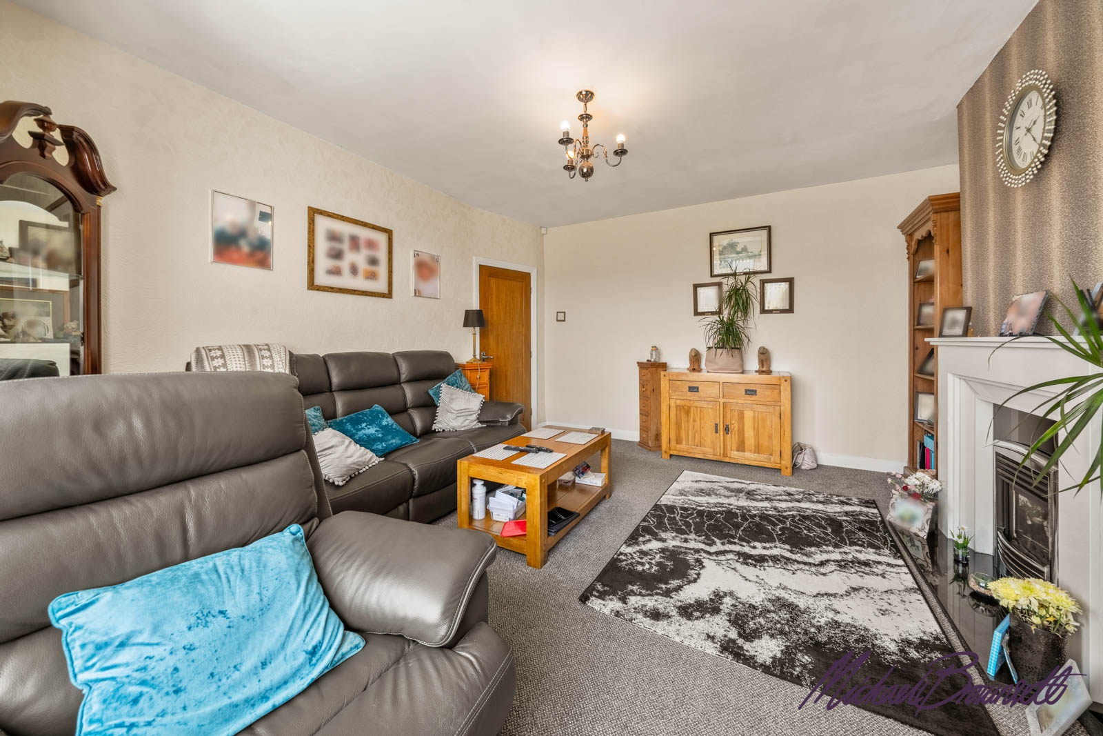 Semi Detached Bungalow in Bradford