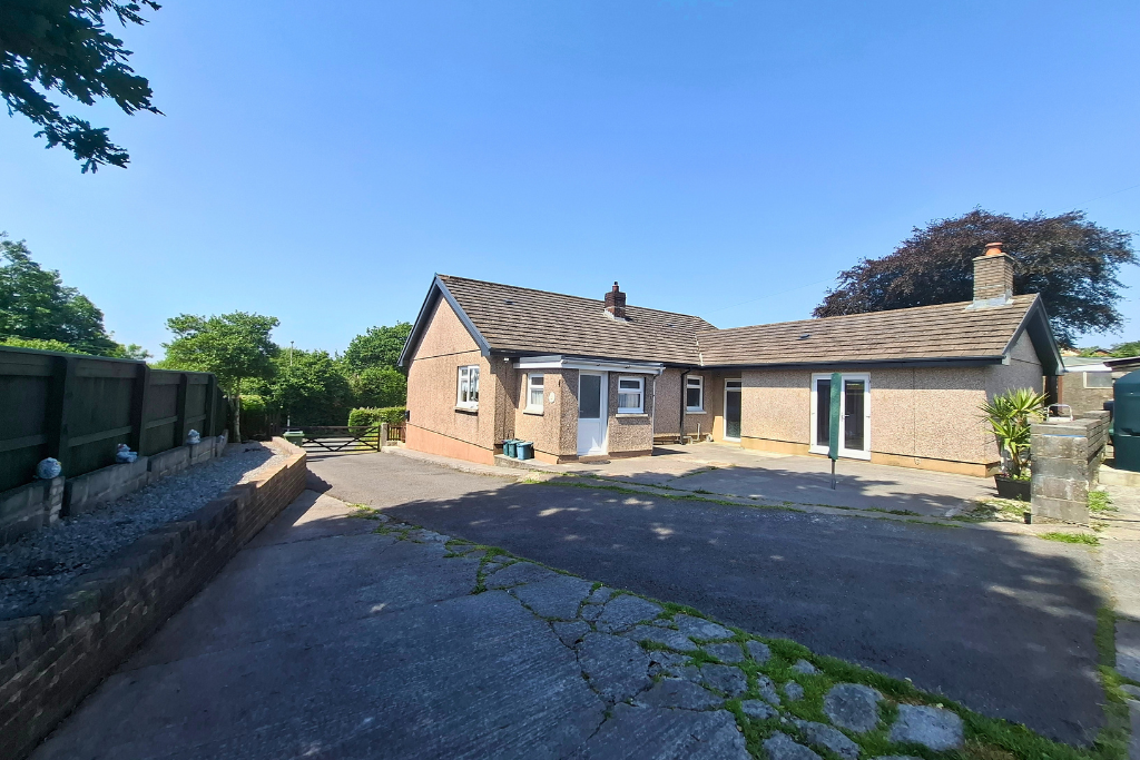 Farm or Barn in Llanelli
